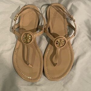 Tory Burch Dillan Patent Leather Sandal Burnt Almond Miller Beige/nude Size 7.5